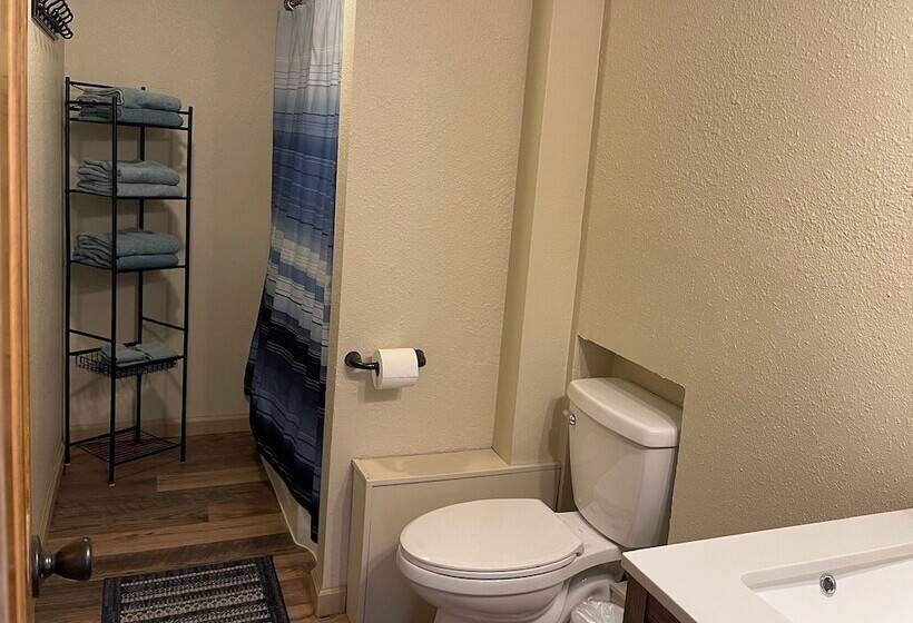 فندق Stoney River Lodge