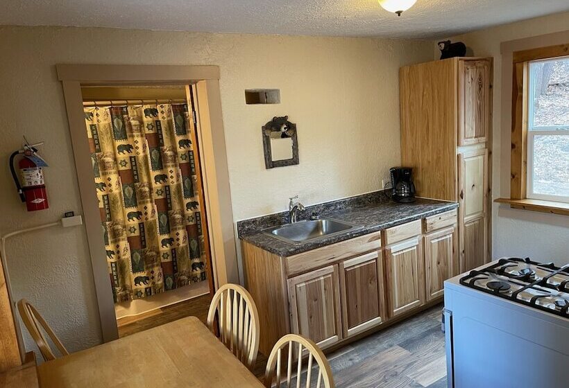 فندق Stoney River Lodge