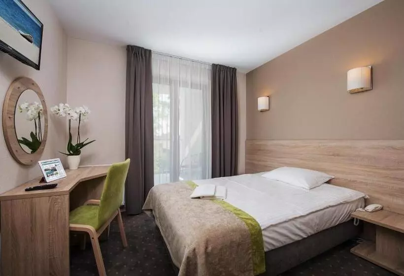 Hotelli Szafir