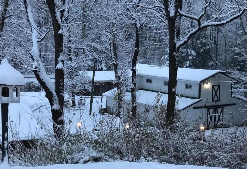 فندق Valle Crucis Farm