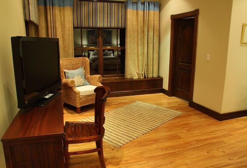 酒店 Villa Amanzi Boutique Guest House