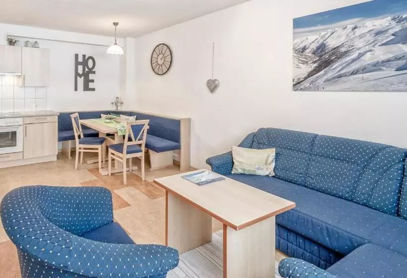 هتل Villa Michelle