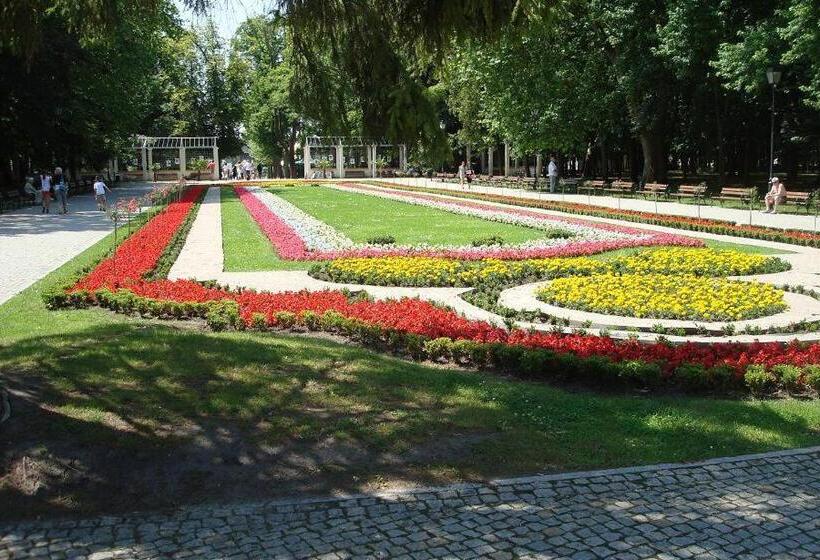 فندق Willa Viktoria