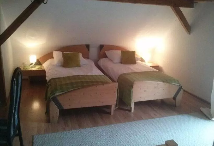 Hotelli Zbójna Debra