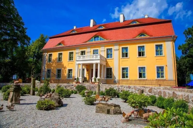Pałac Wiechlice   Hotel, Restaurant, Spa
