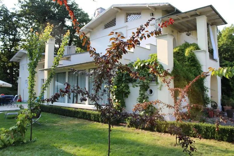 Pałac Wiechlice   Hotel, Restaurant, Spa
