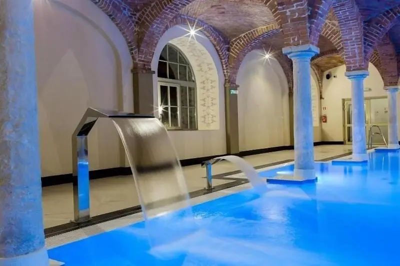 Pałac Wiechlice   Hotel, Restaurant, Spa