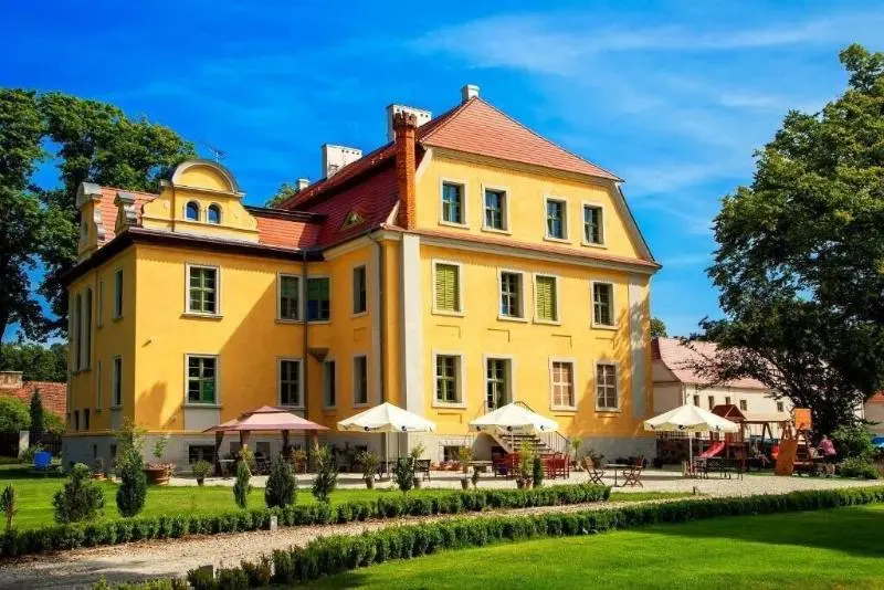 Pałac Wiechlice   Hotel, Restaurant, Spa