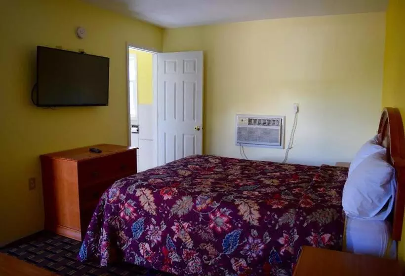 Snelling Motel