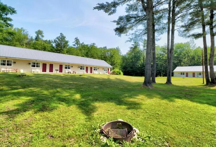 The Villager Motel