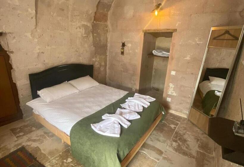 فندق صغير Yeşilöz Inn Cave Otel