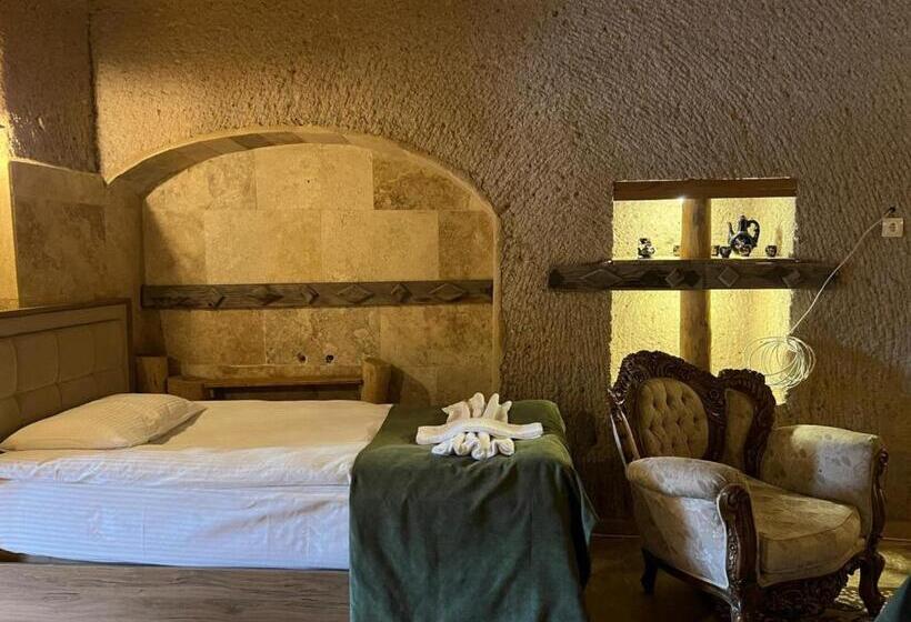 فندق صغير Yeşilöz Inn Cave Otel