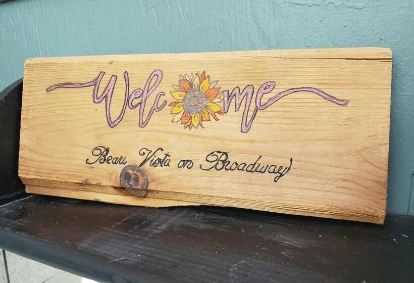 ベッドアンドブレックファースト Beau Vista On Broadway