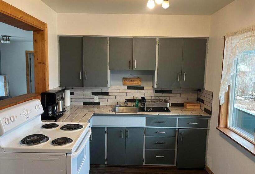 ベッドアンドブレックファースト Beau Vista On Broadway