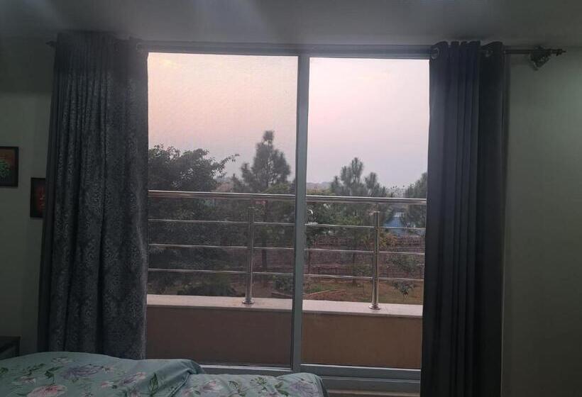 تختخواب و صبحانه Rayyan Retreat