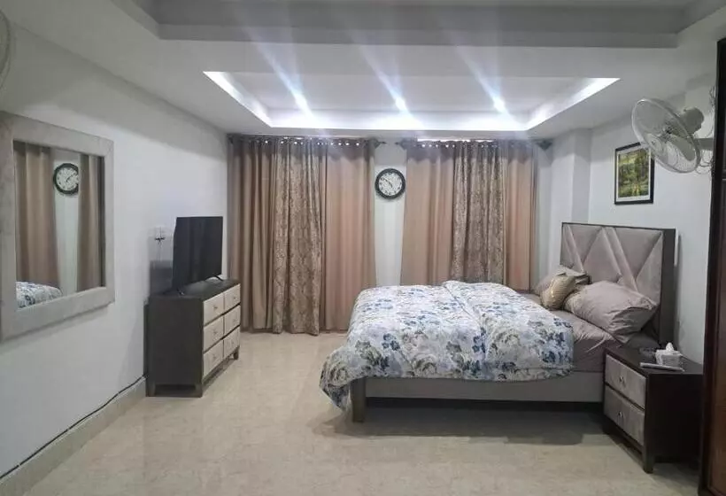 تختخواب و صبحانه Rayyan Retreat