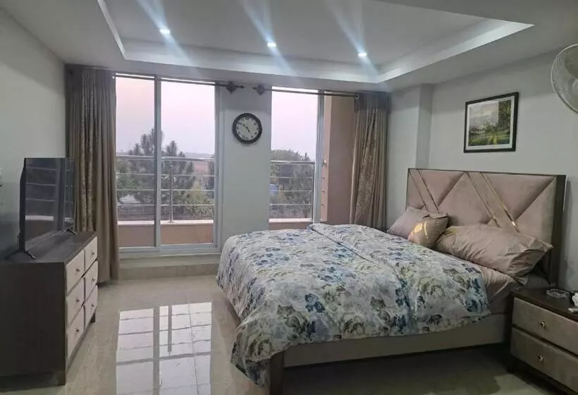 تختخواب و صبحانه Rayyan Retreat