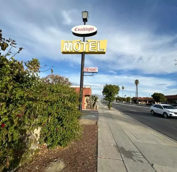 Coachlight Motel