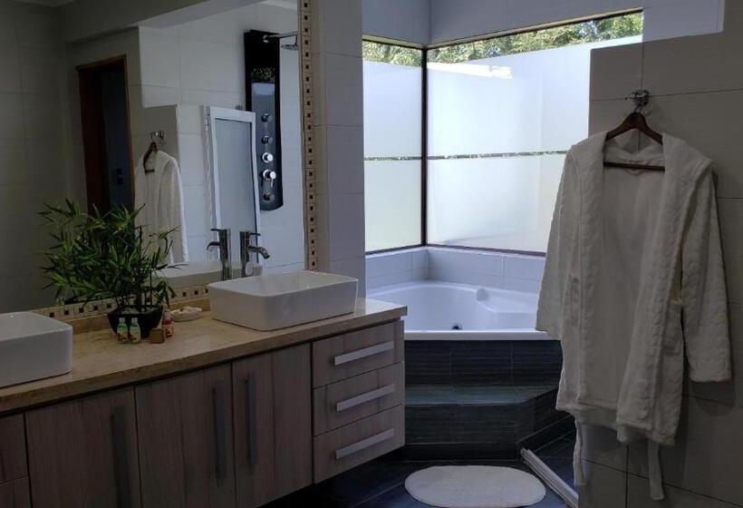 Borde Luz Hotel Boutique