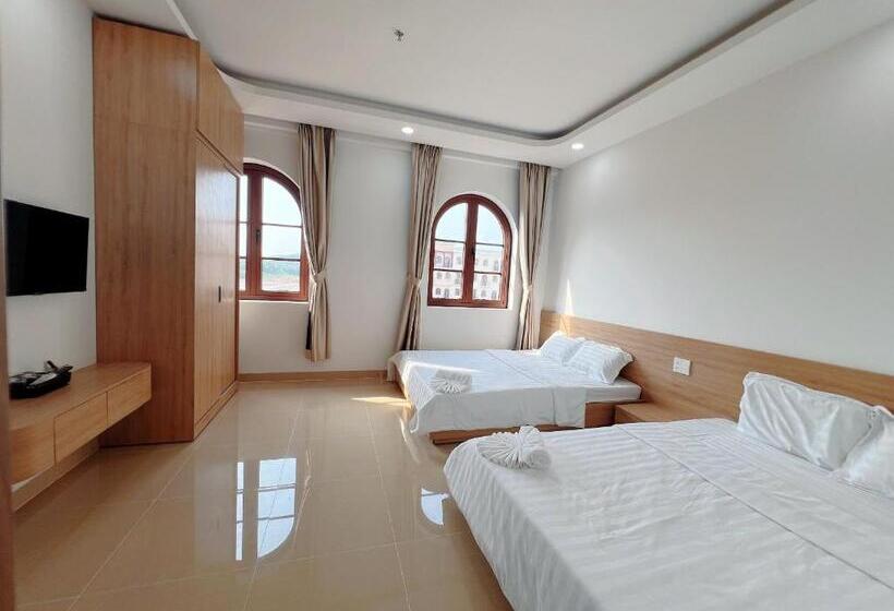 هتل Khách Sạn Tam Hữu