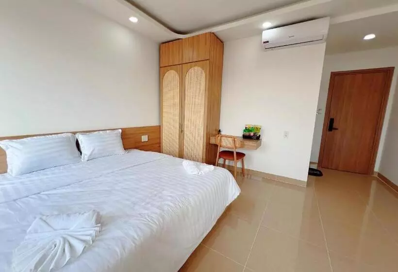 هتل Khách Sạn Tam Hữu