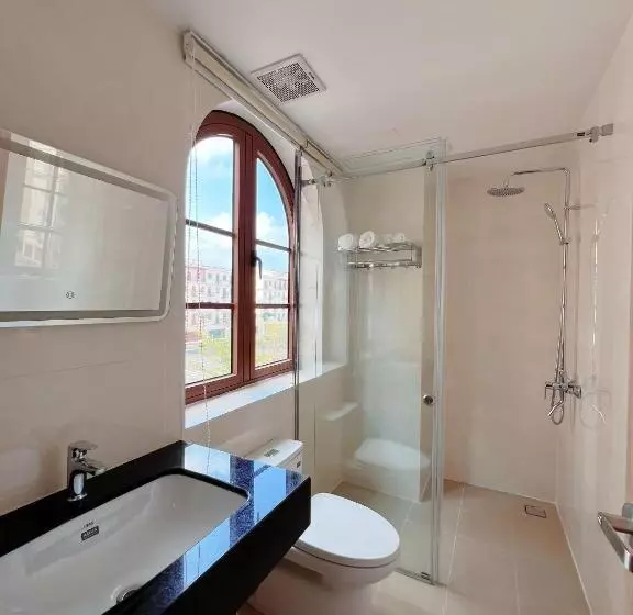 هتل Khách Sạn Tam Hữu