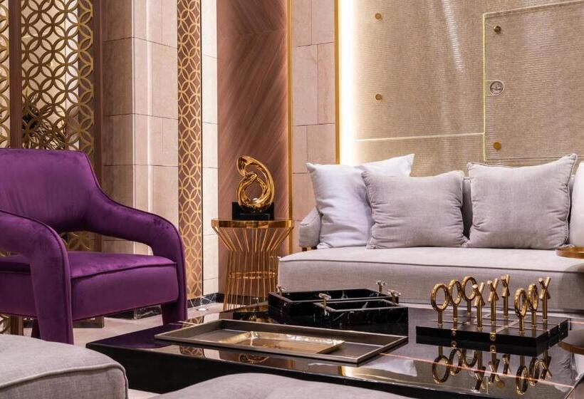 Отель Lilac Park