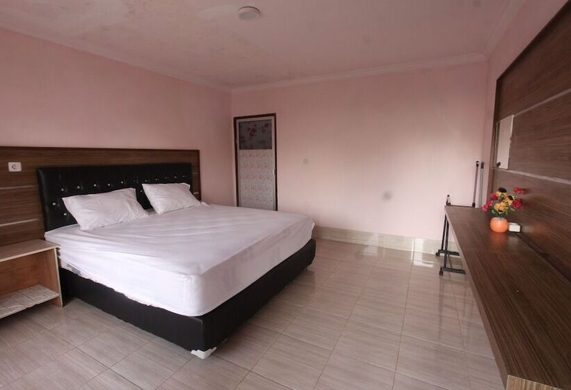 Отель Oyo Life 93284 Kos Cendana Raya