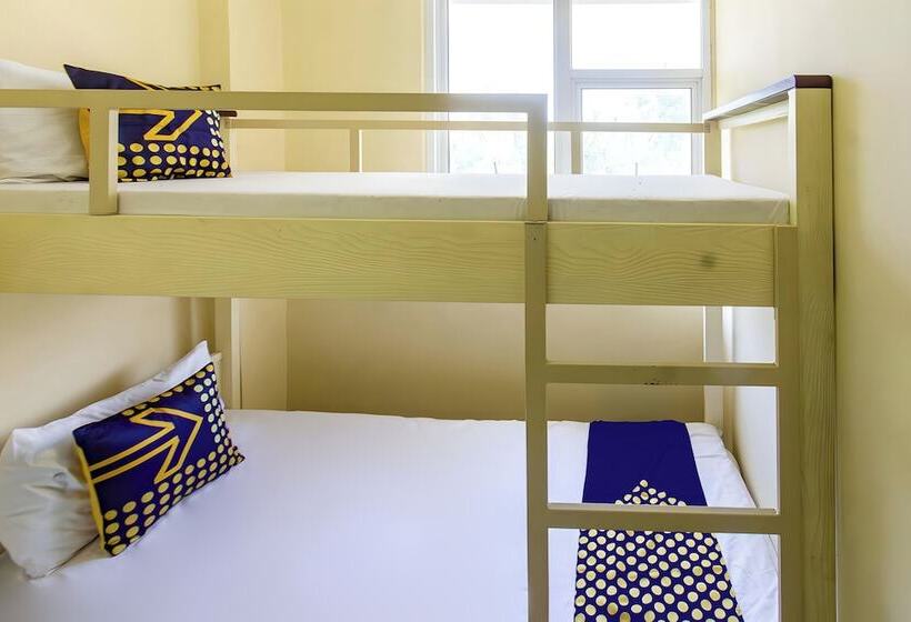 호텔 Oyo Life 93399 Kos Batulayar