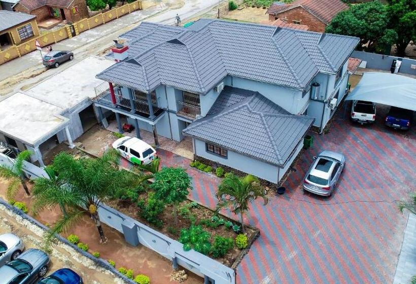 酒店 Ribs Boutique