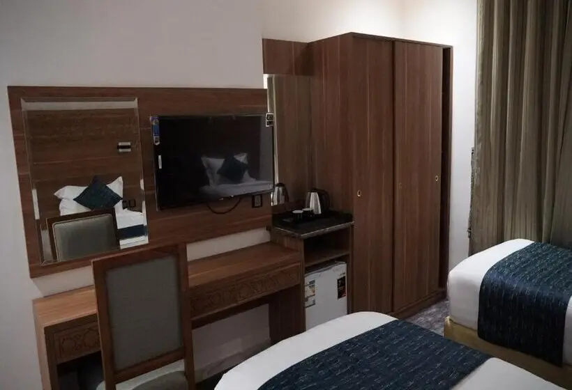 Hotelli Rowaa Al Aziziyah