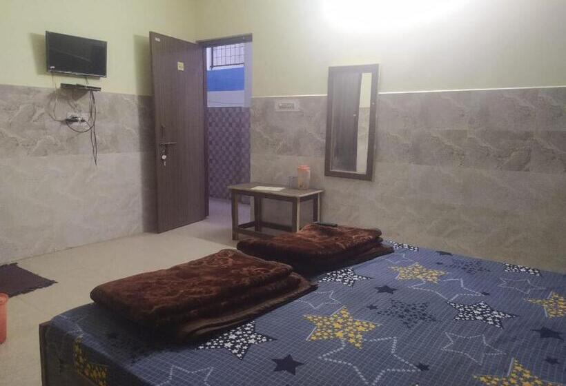 酒店 Shree Radha Krishna Guest House By Wb Inn