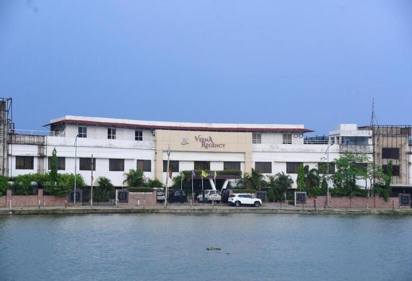 فندق Veena Regency