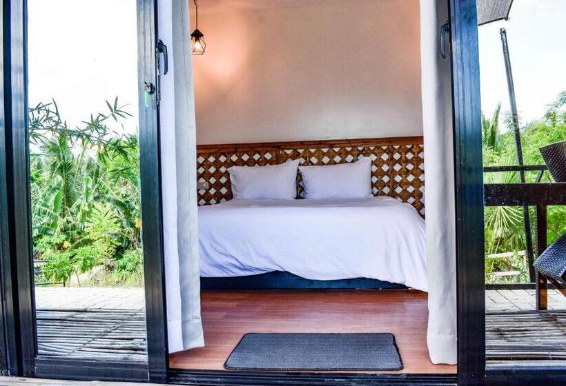 Leonora Beach Resort And Recreation