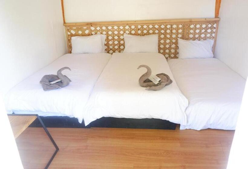 Leonora Beach Resort And Recreation