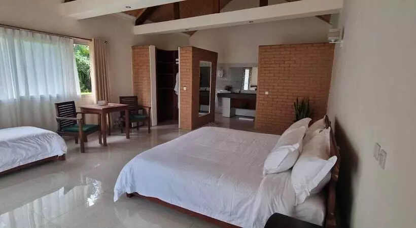 Mahafaly Hotel & Resort