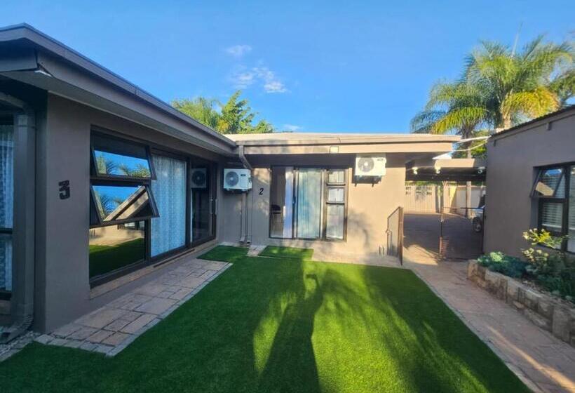 Pension 39 Hoog Street