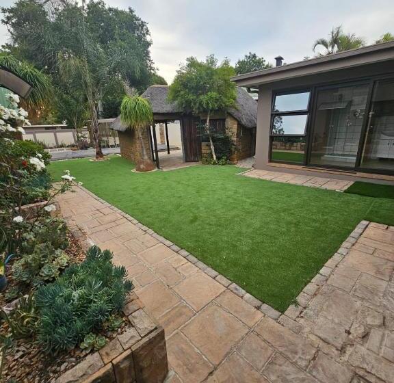 Pension 39 Hoog Street