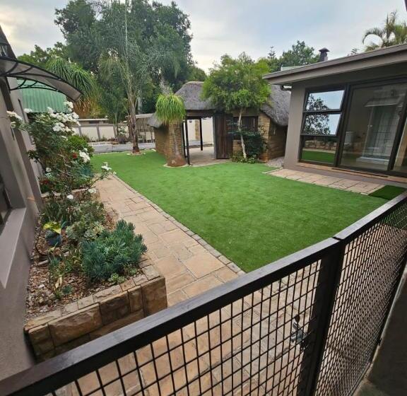 Pension 39 Hoog Street