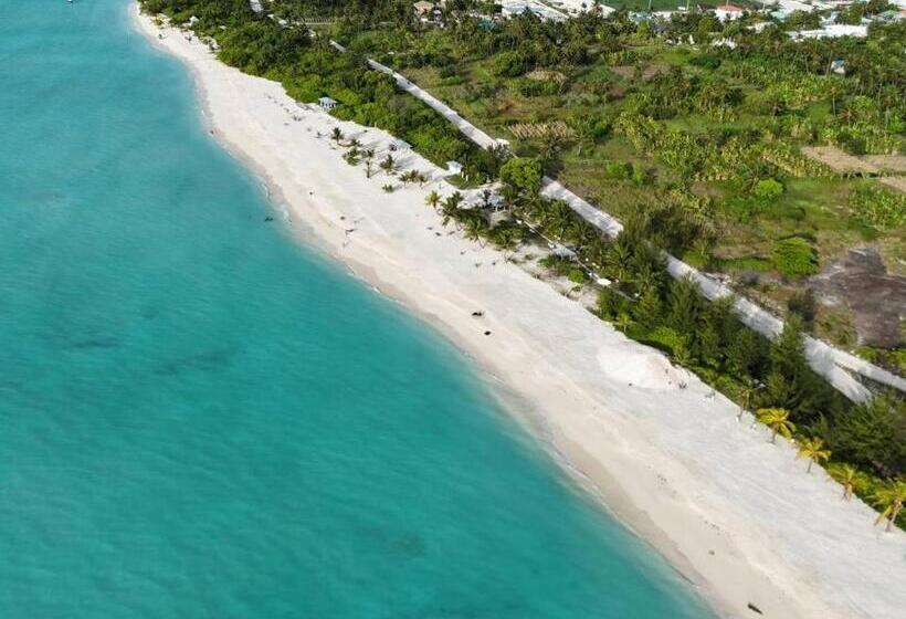 پانسیون Oi Beach