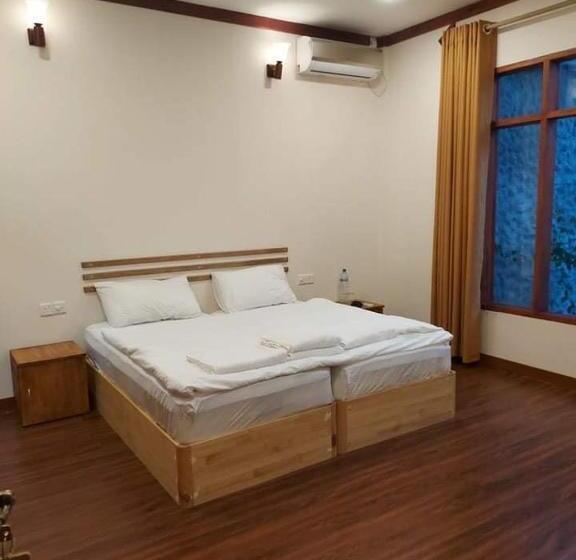 پانسیون Oi Beach