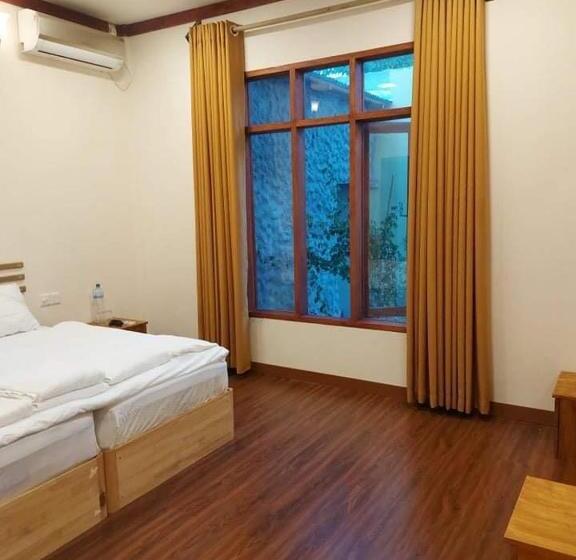 پانسیون Oi Beach