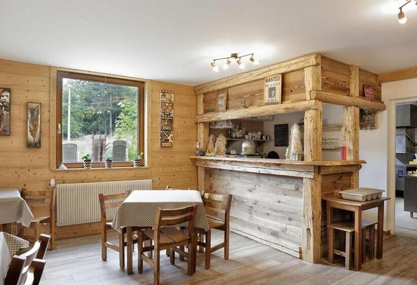 הוסטל Gîte Le Repaire De La Féclaz