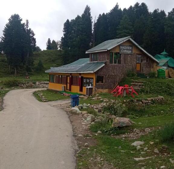 هاستل Gulmarg View Cottage