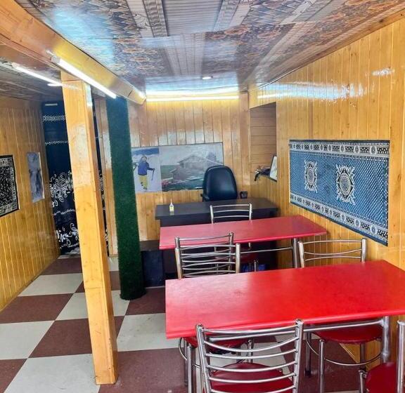 هاستل Gulmarg View Cottage