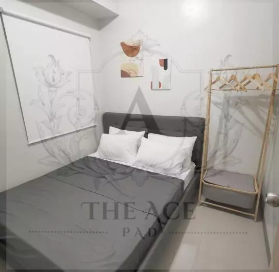تختخواب و صبحانه The Ace Pad At Smdc Charm Residences