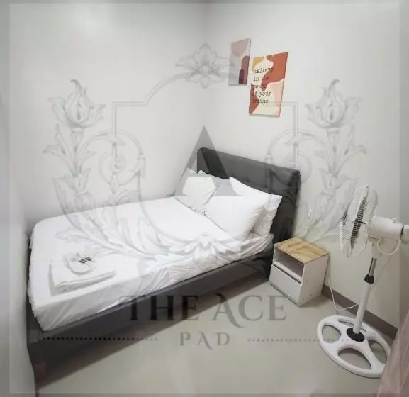 تختخواب و صبحانه The Ace Pad At Smdc Charm Residences