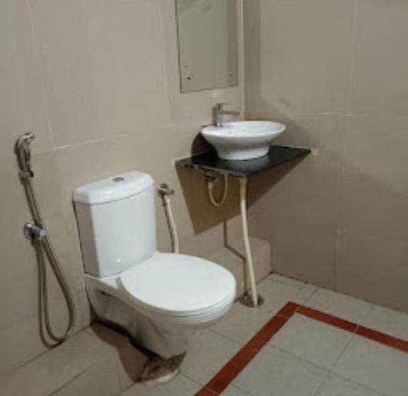 Coorg Aisiri Resort, Madikeri