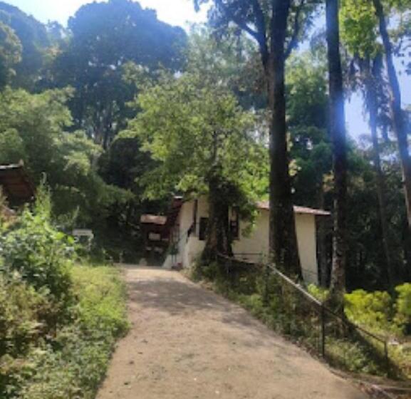 Coorg Aisiri Resort, Madikeri