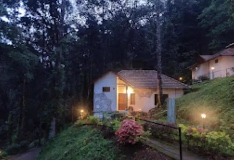 Coorg Aisiri Resort, Madikeri